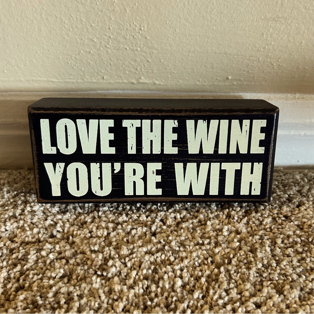 Small Box Sign